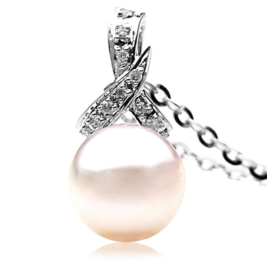 AP009  (AAA 8.5-9mm Japanese Akoya Saltwater Pearl Diamond Pendant 18K White Gold )