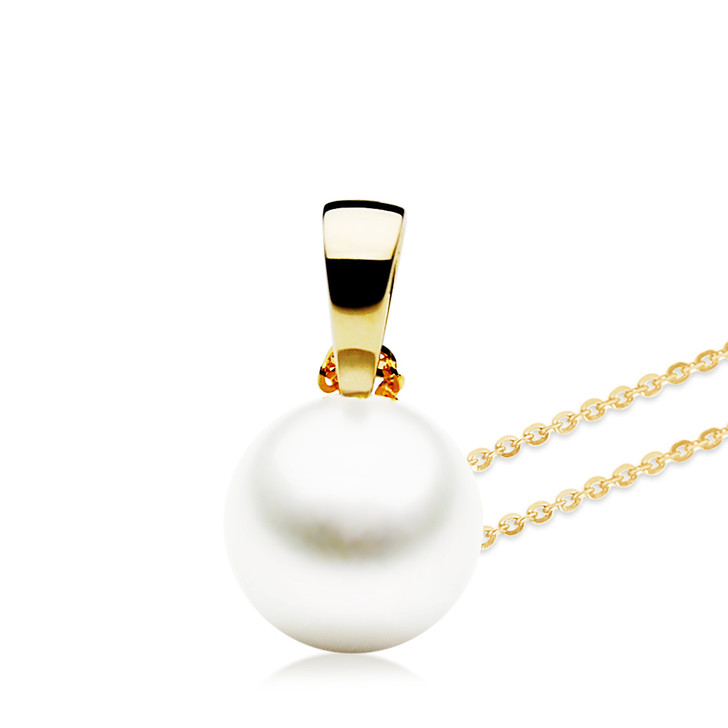 FP002  (AAA 11mm White Freshwater Cultured Pearl Pendant Yellow Gold)