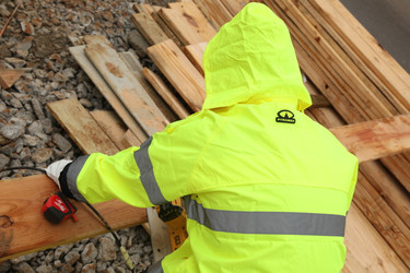 Rain Jackets & Pants Rain Jackets & Pants