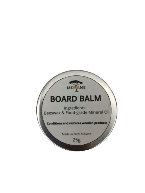 Mopane board balm,
Size:25g,
Ingredients: Beeswax & Food-grade Mineral oil,
Conditions and restores wooden products (Chopping boards, serving boards, wooden kitchen utensils etc.),
Helps avoid the loss of natural oils from the wood