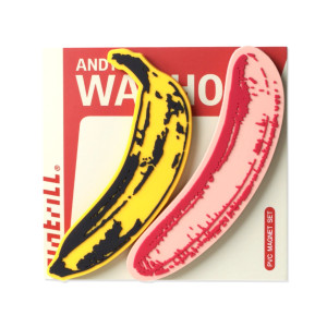 Warhol's Banana shaped PVC banana magnet set. Warhol's Banana shaped PVC banana magnet set.