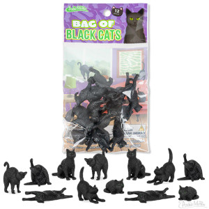Poly bag filled with black cats, 12 pieces.