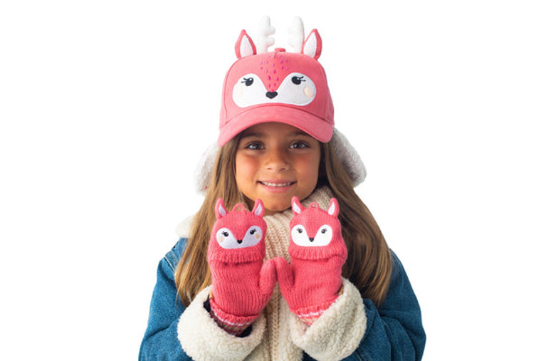 small girl in the hat