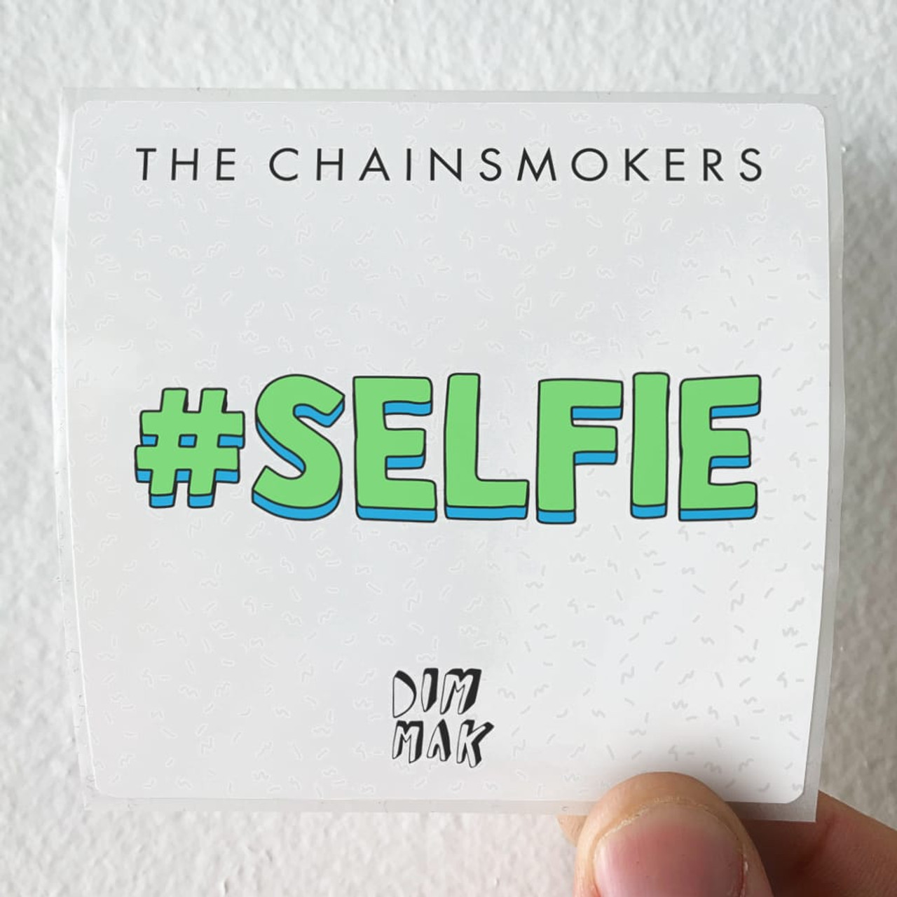 selfie chainsmokers album cover