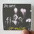 Doe-Maar-Lijf-Aan-Lijf-Album-Cover-Sticker