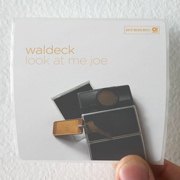Waldeck Look At Me Joe Feat Patrizia Ferrara Single Album Cover Sticker