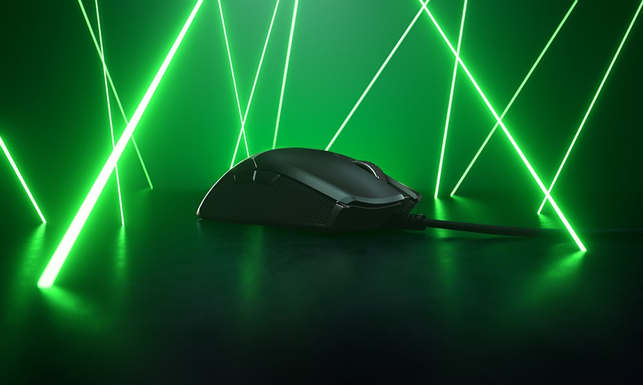 razer-viper-optical-gaming-mouse-ac26812-6.jpg