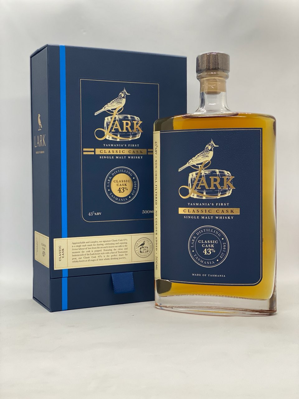 LARK CLASSIC CASK シングルモルトウイスキー 500ml Lark Classic Cask Single Malt Whisky 500ml 43% | The Old