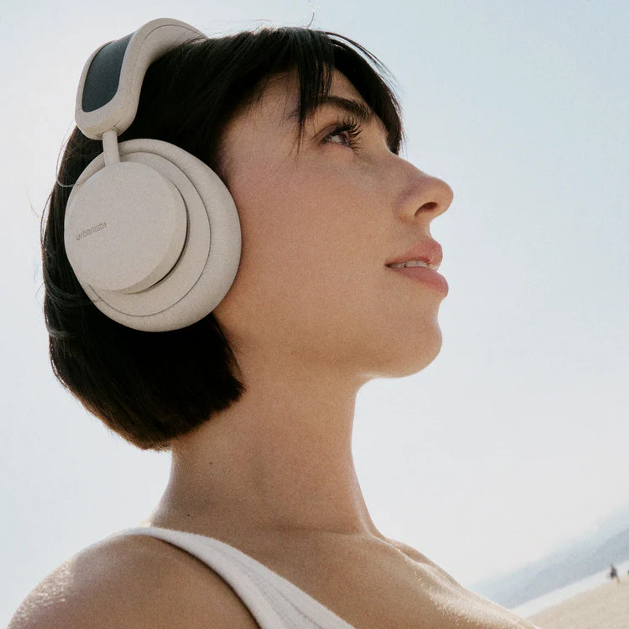 (ソーラー充電) Urbanista　LOS ANGELES Urbanista Los Angeles Solar-Charging Headphones - The HiFi Attic
