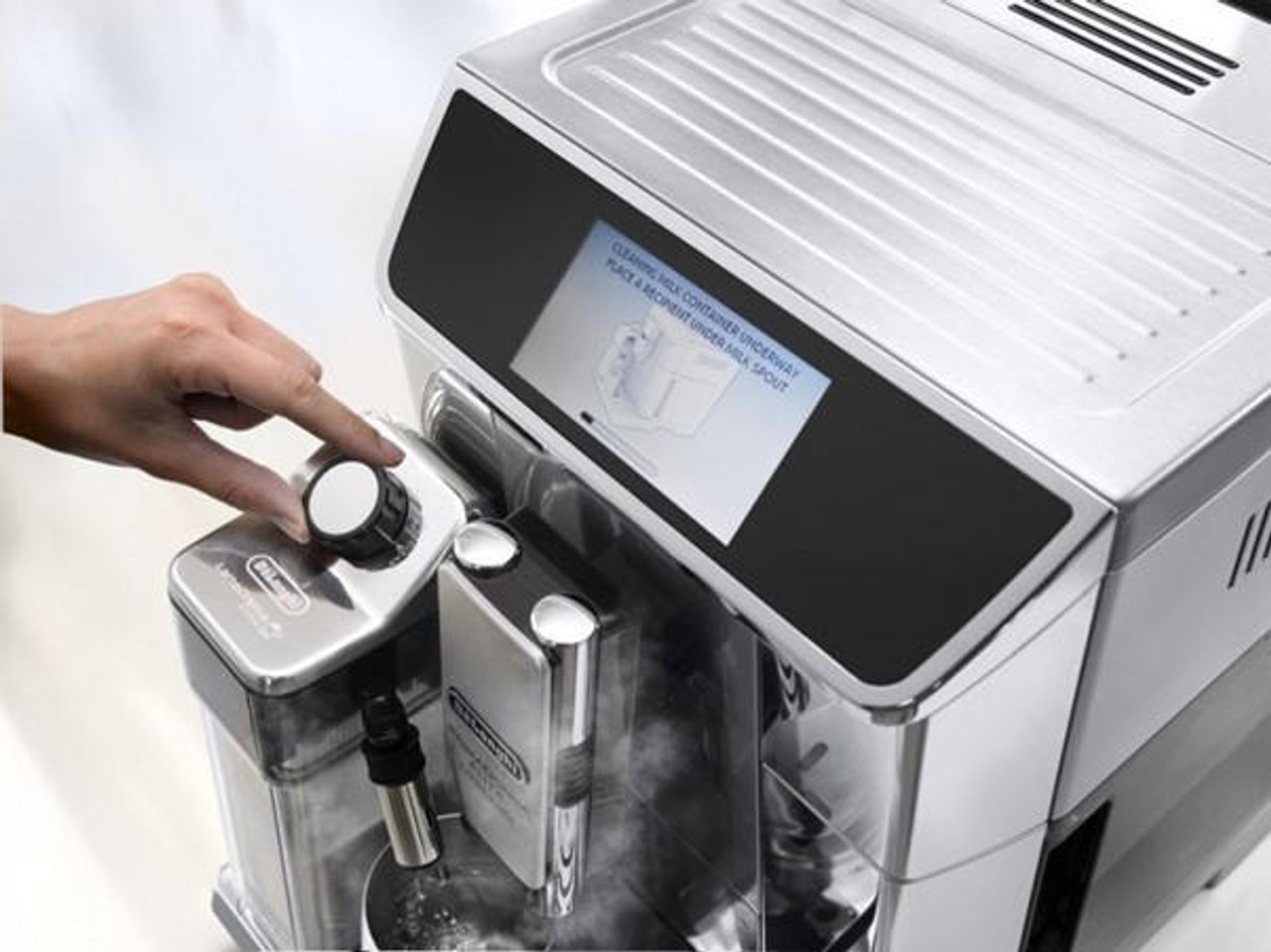 DeLonghi PrimaDonna Elite wifi operated bean-to-cup coffee machine