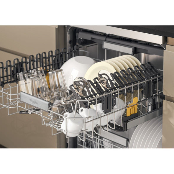 Whirlpool 15 Place Freestanding 60cm MaxiSpace Dishwasher - Silver| W7FHS51X
