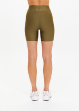 THE UPSIDE women's olive eco tech Oxford 5 Inch Spin Short is designed for a supportive and comfortable fit and features lime contrast binds and elastic drawcord. Made for high impact.