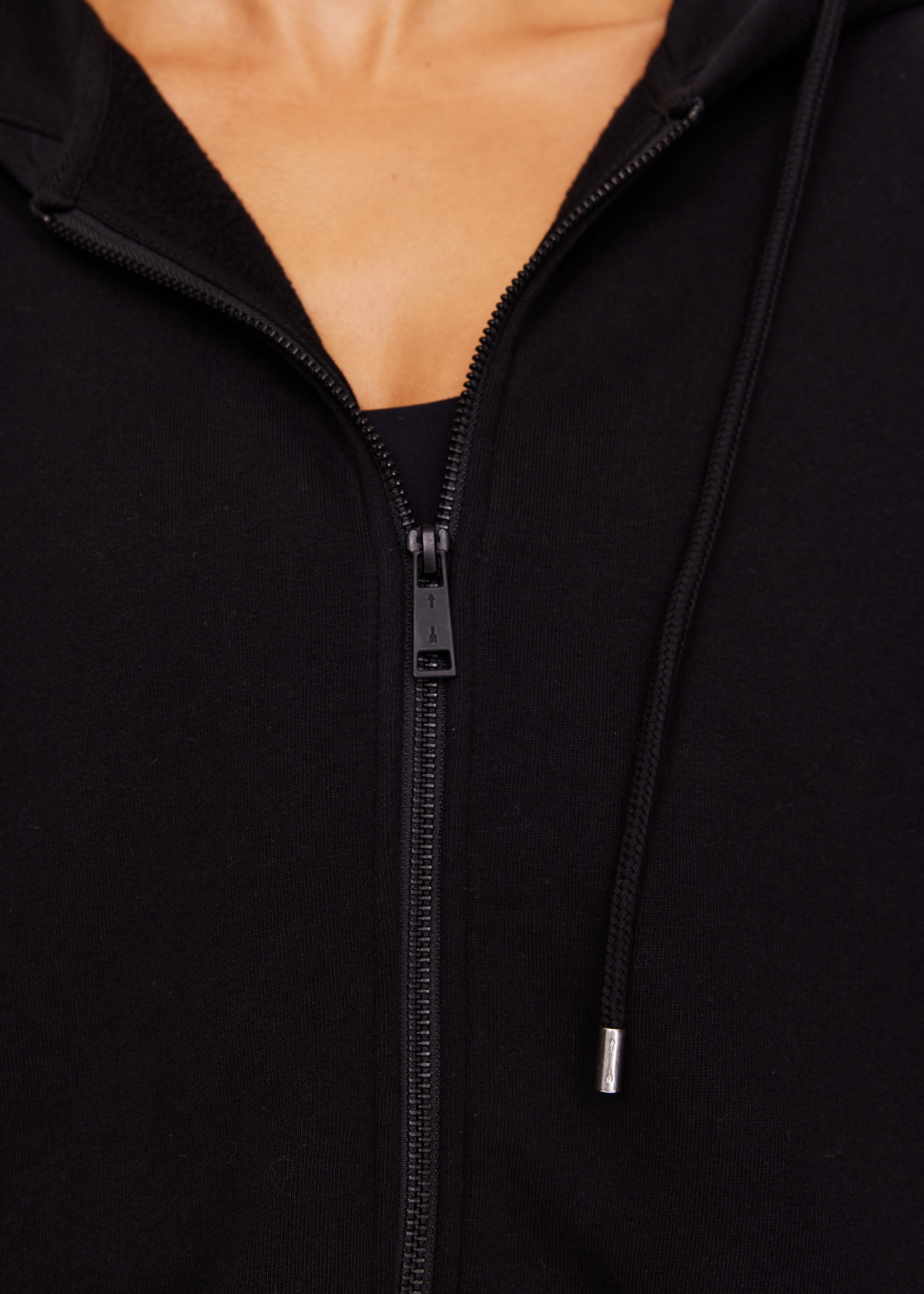 JUDE CROP HOODIE in BLACK | The UPSIDE