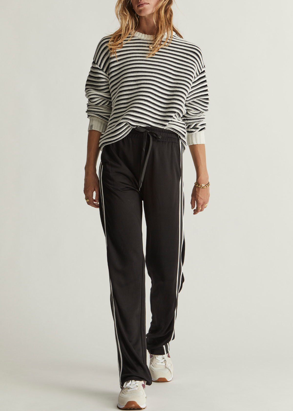 ●no content.● 200. Lace Check Pants _ Skyblue Tencel/Cotton Easy Pants | Appleseed's