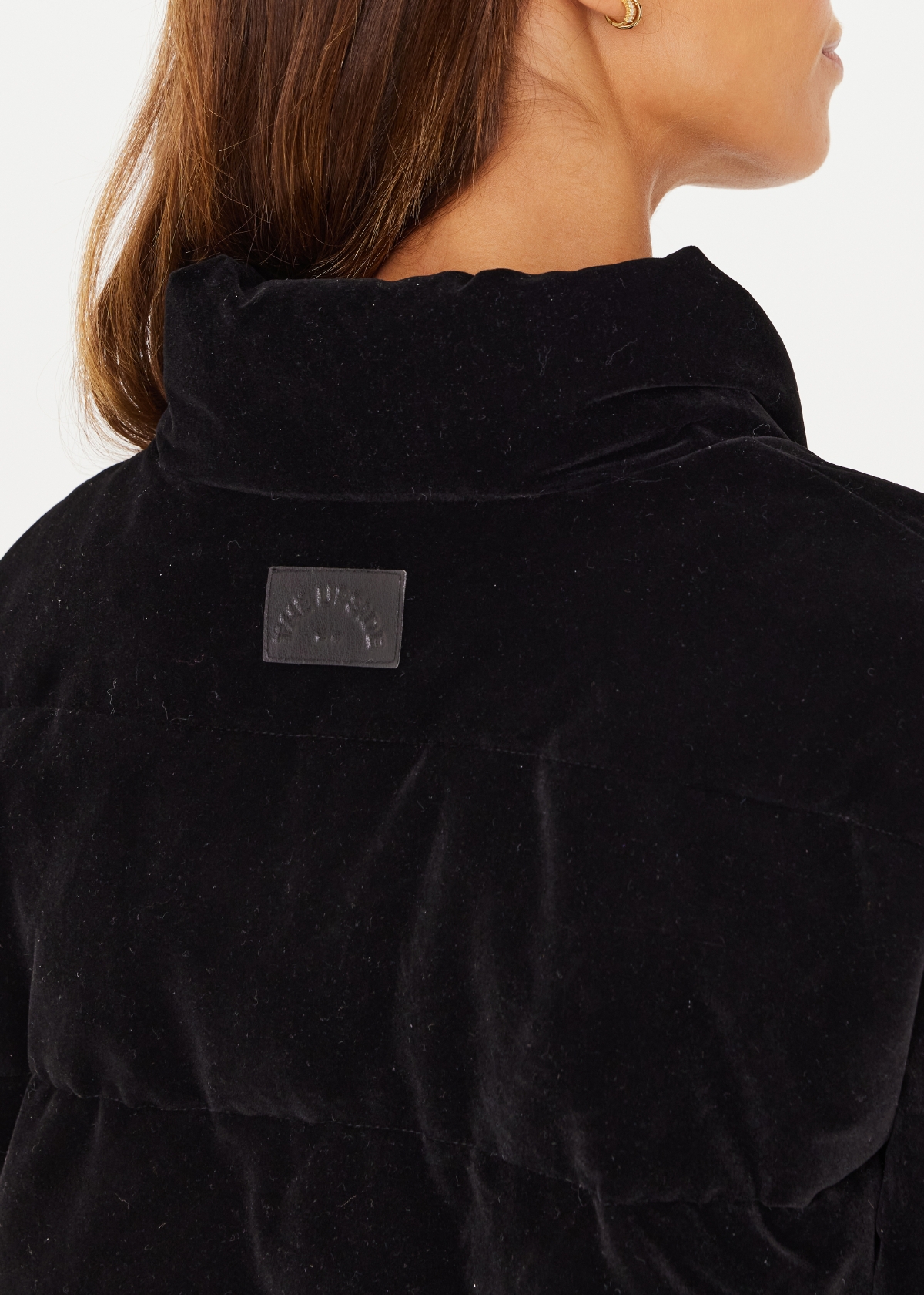 Ameri VELVET DOWN JACKET AMARI PUFFER JACKET in BLACK | The UPSIDE