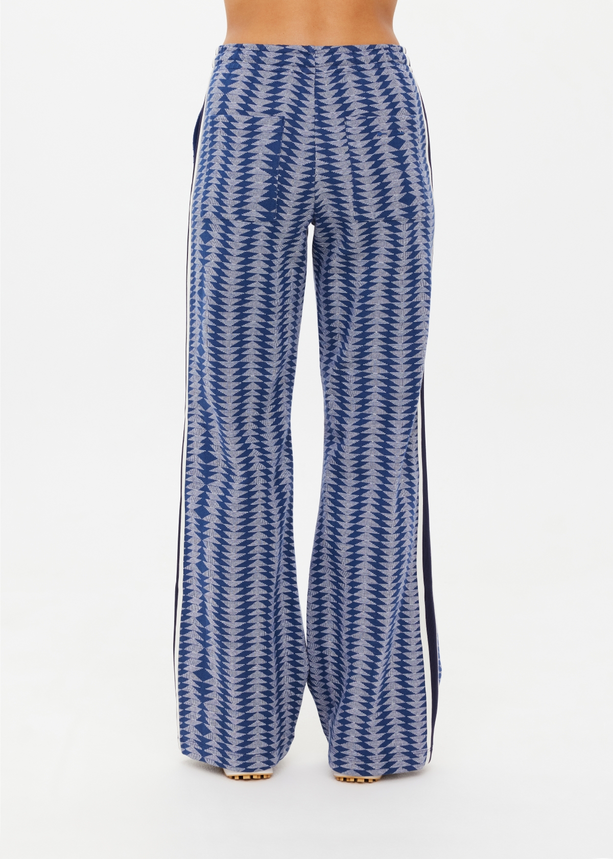 Joie　0205 JOIE JETSET STRAIGHT LEG PANT in DENIM | The UPSIDE