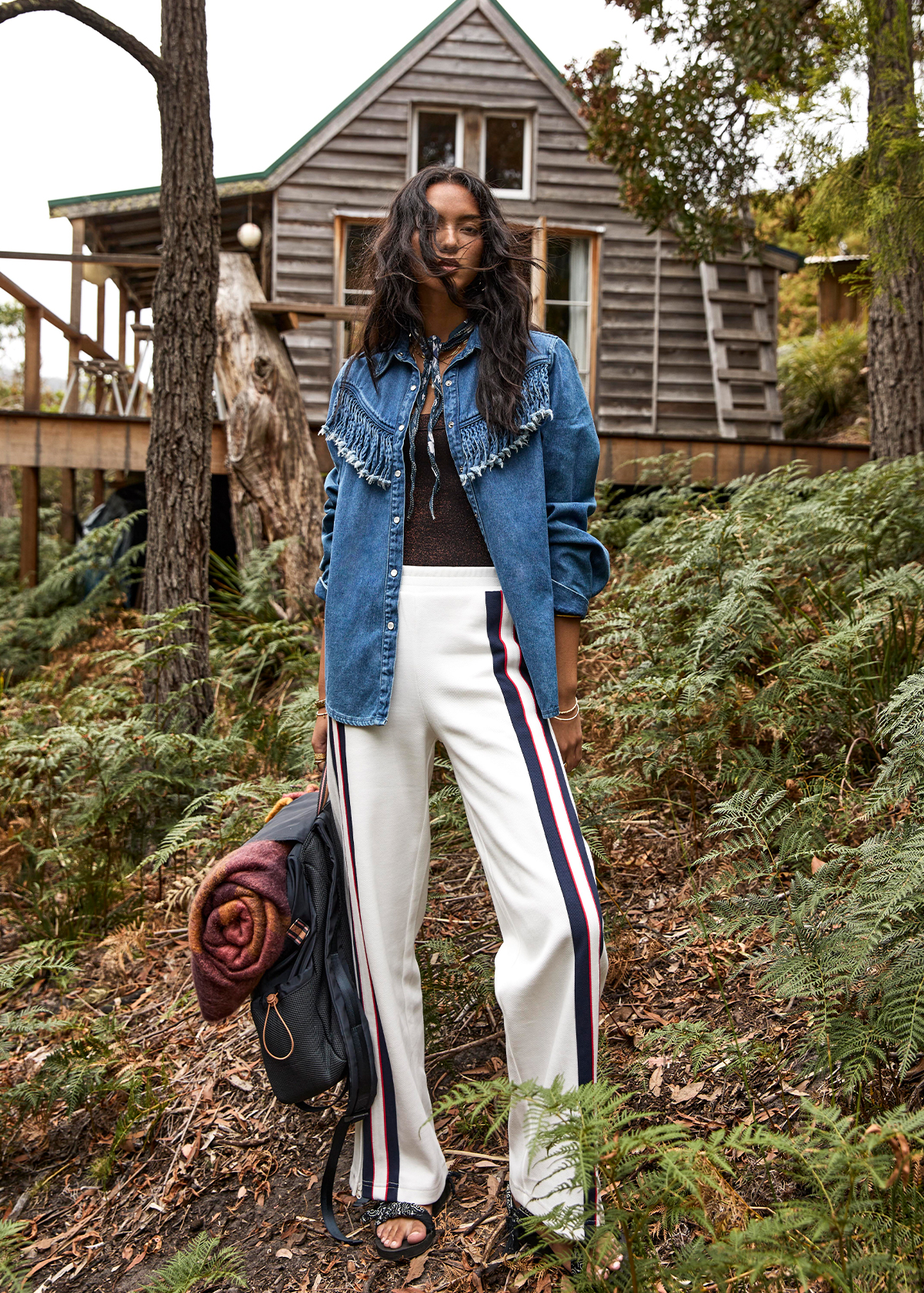 AMERI UPSIDE DOWN DENIM SHIRT デニム シャツ WILDWEST SYLVE FRINGE SHIRT in DENIM | The UPSIDE