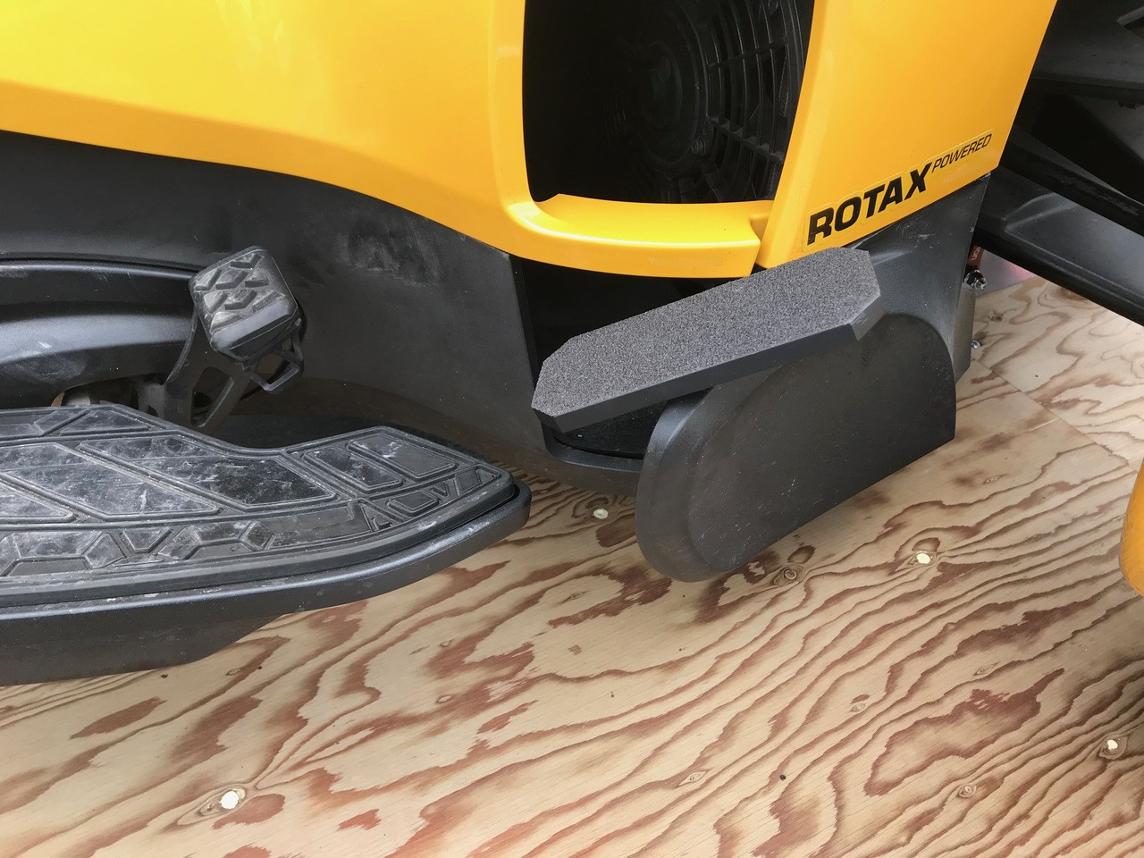 Repose-pieds Pliables Pour Moto/vélo - En Alliage Aluminium, Antidérapants, Compatibles Boulons 8 Mm - 8