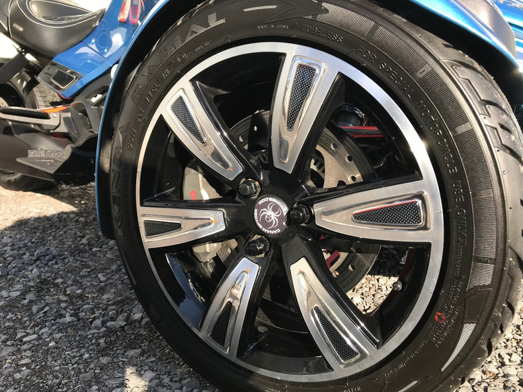 F3 Spyder Accent Chromé/Carbone Enjoliveur BRP #601 (24 pcs)