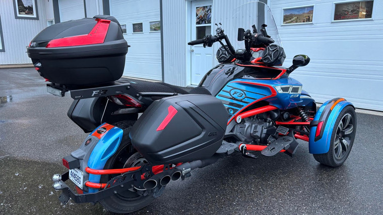 Série F3 Combo GIVI V37NN - Valises De Côtés Avec Monture  - Noires - Réflecteurs Rouges