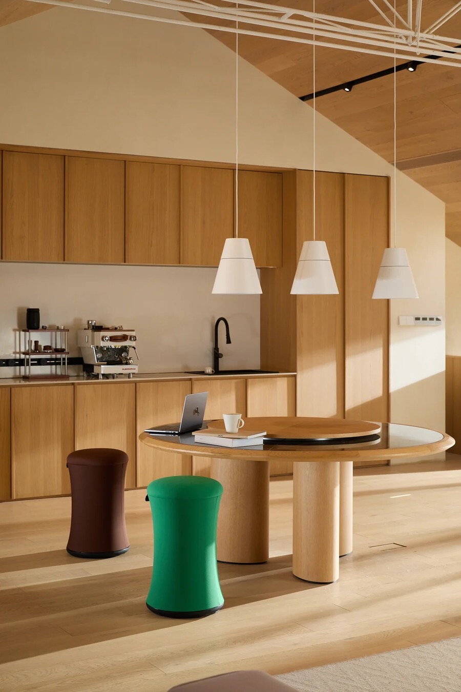 TopJob BOBA active stools in a modern shared workspace