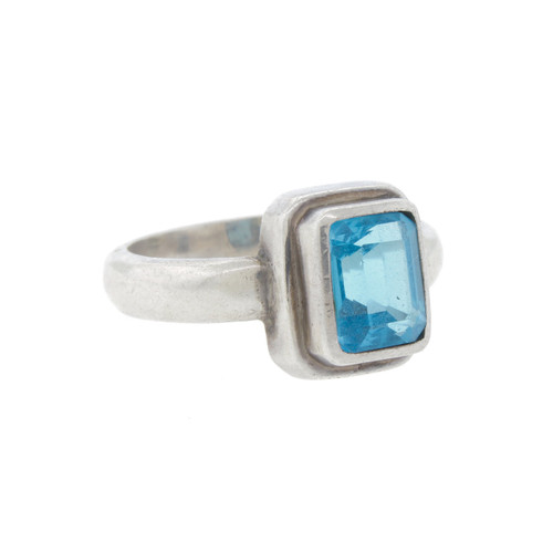 Vintage Unsigned Designer Sterling Silver Rectangle Blue Topaz Ring sz 8.75