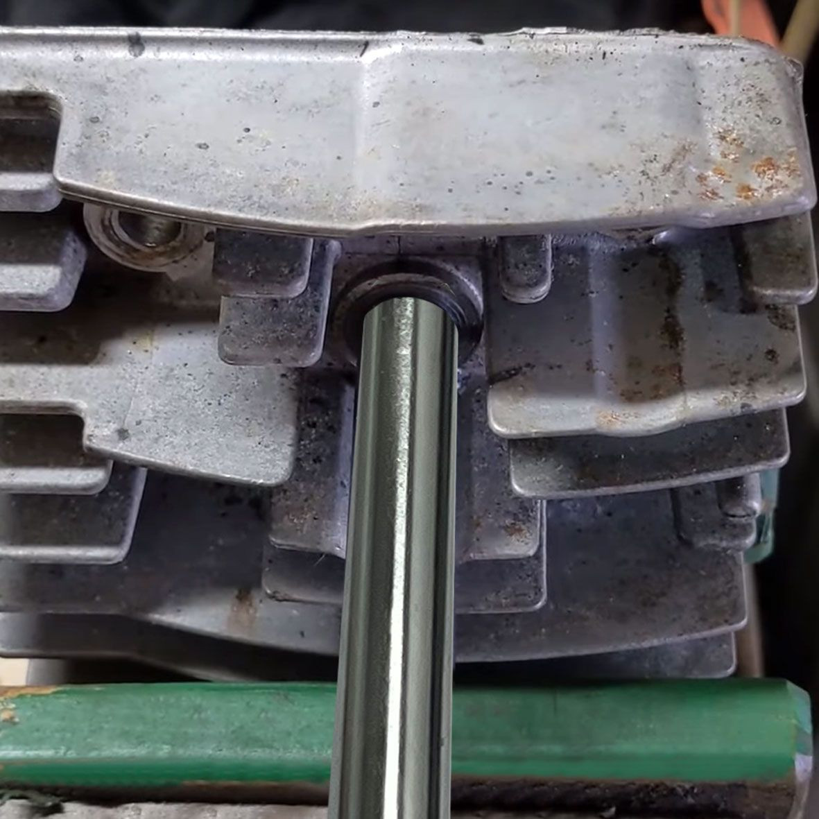 Spark plug Back Tap Thread repair tool M14 PT41032 - Robson's Tool King ...