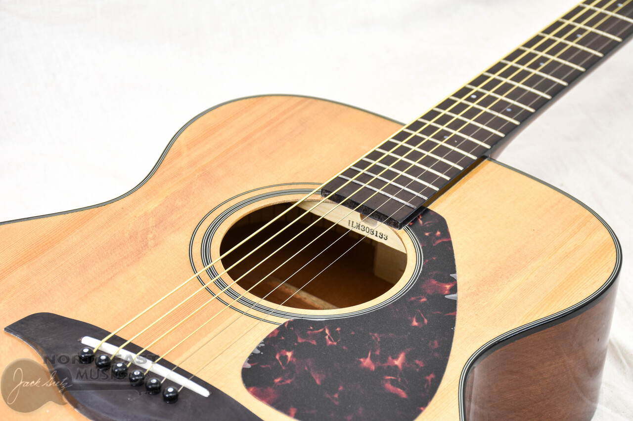 Yamaha FS800J Acoustic Auditorium Guitar | Northeast Music Center Inc.