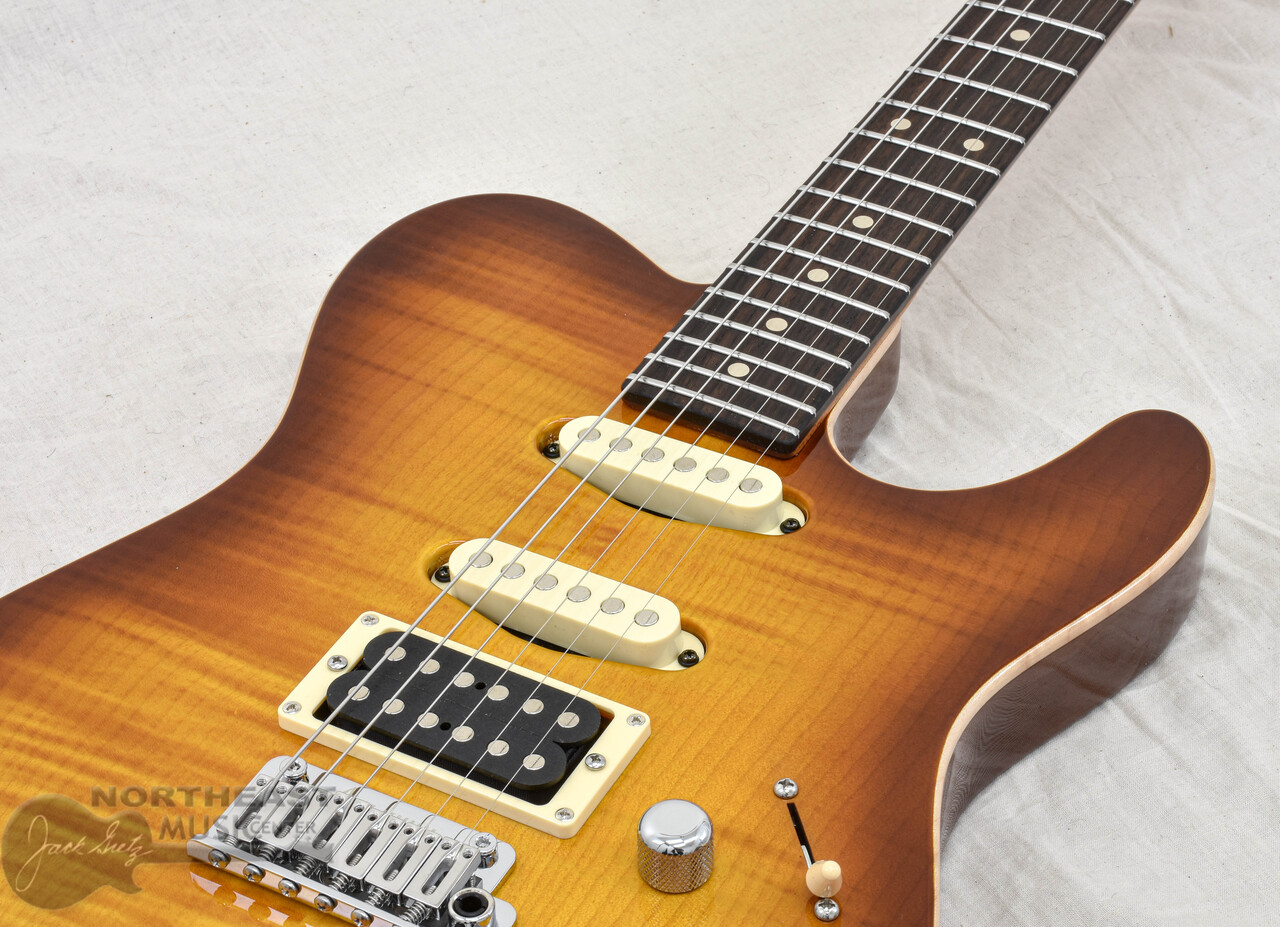 Tom Anderson Top T - Dark Honey Burst (07-20-24P) | Northeast