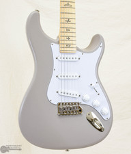 PRS Guitars Silver Sky Maple - Moc Sand Satin | Northeast Music Center Inc. PRS Guitars Silver Sky Maple - Moc Sand Satin | Northeast Music Center Inc.