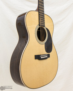 C.F. Martin 000-28 Modern Deluxe Acoustic Guitar | Northeast Music center Inc.