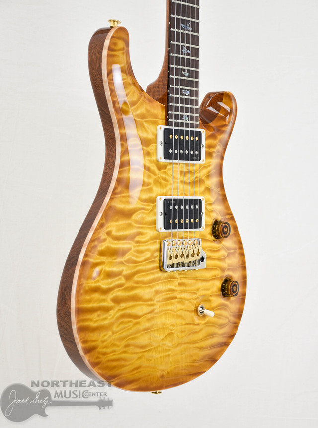 PRS Custom 24 Private Stock Honey Gold Smokeburst (s/n: 2666) | Northeast Music Center Inc. 