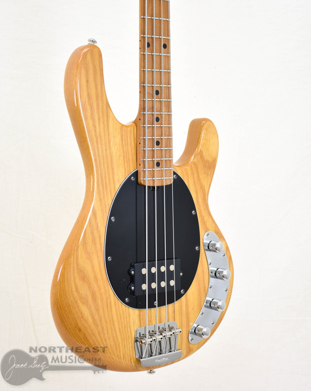 Ernie Ball Music Man Stingray Special Bass Classic Natural (s/n:9222) | Northeast Music Center Inc.