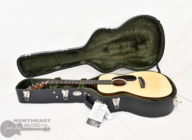 Martin 00-18 Standard Series Acoustic Guitar Natural (s/n:0767) | Northeast Music Center Inc.