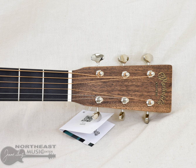 C.F. Martin Custom Shop 000 w/ Black Walnut Back & Sides | Northeast Music Center Inc.