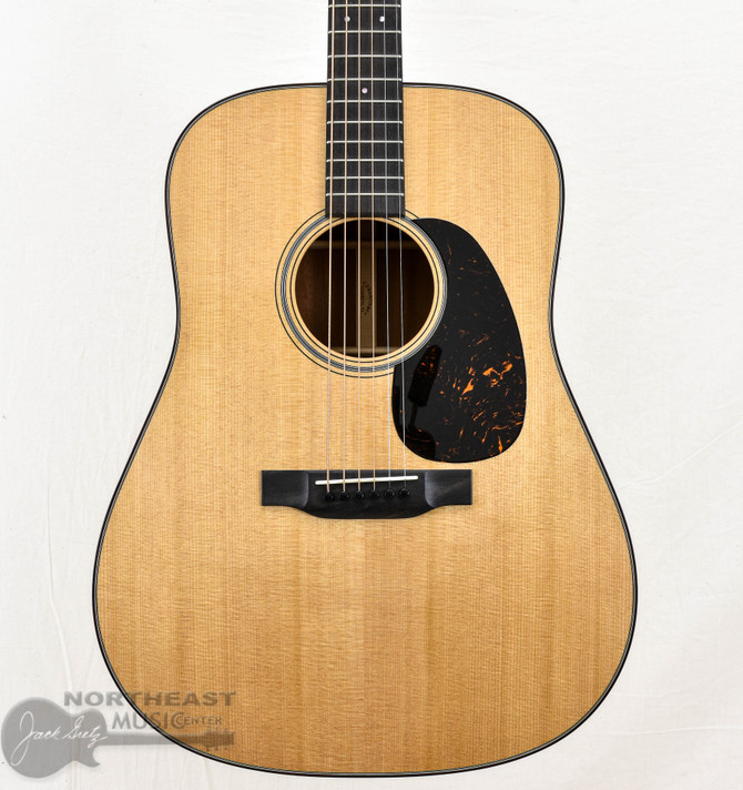 C.F. Martin Custom Shop Dreadnought w/ VTS Sitka Spruce Top & Premium Sinker Mahogany Back & Sides | Northeast Music Center Inc.