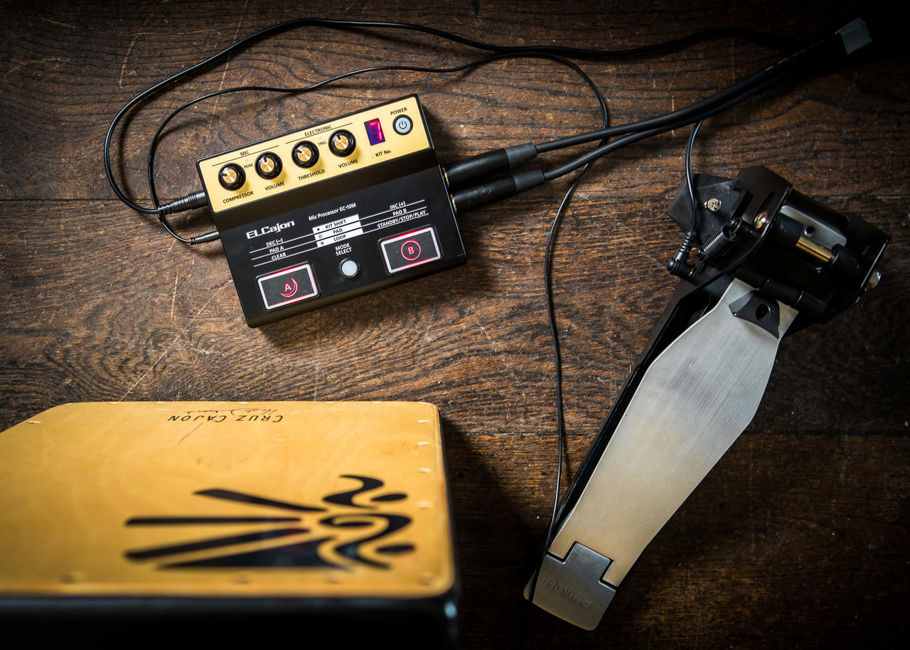 Roland EC−10M ELCajon Mic Processor Amazon.com: Roland EC-10M Mic Processor for the EC-10