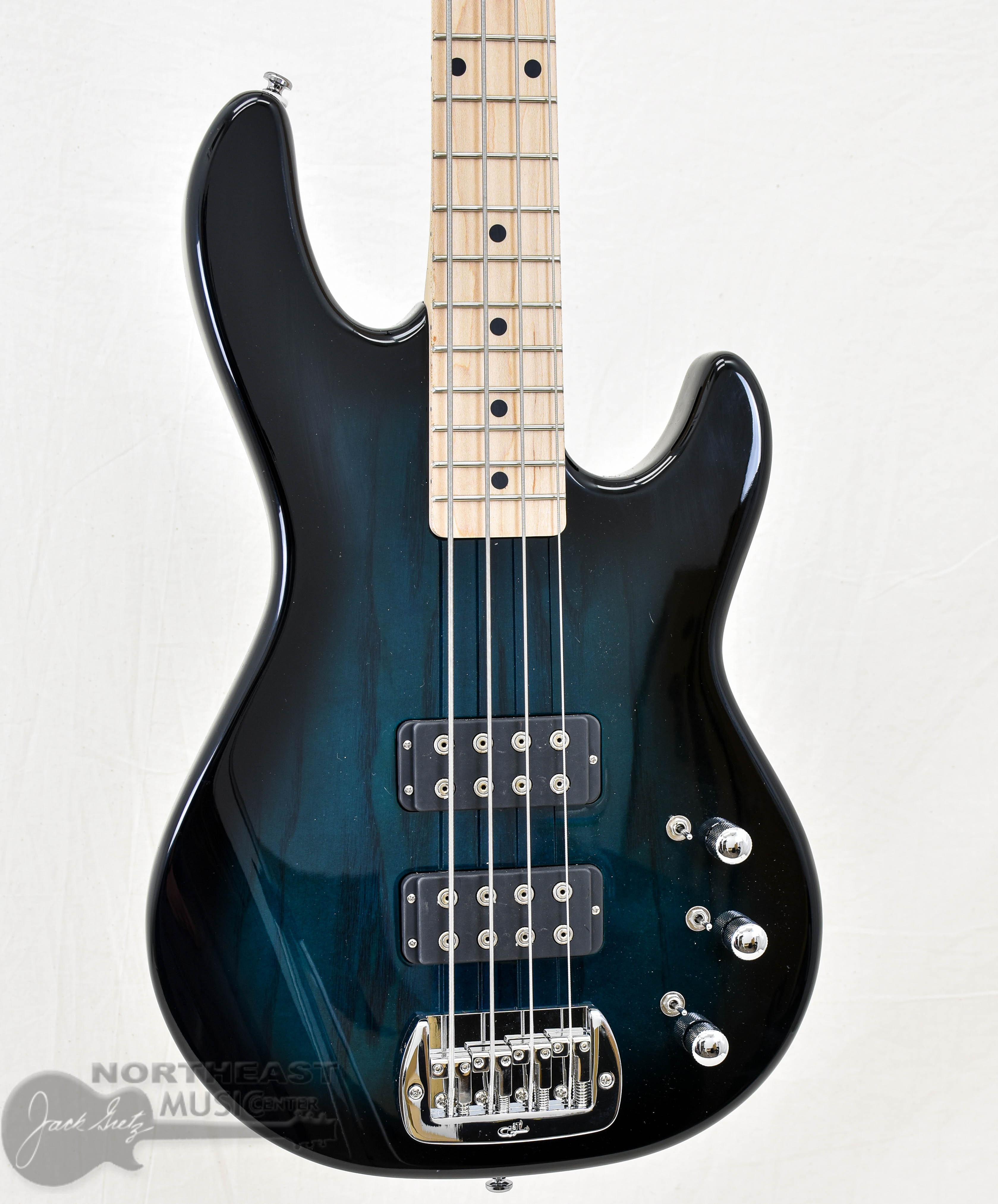 G&L L-2000 Tribute / blueburst エレキベース G&L Tribute L-2000 Bass Guitar in Blueburst Finish