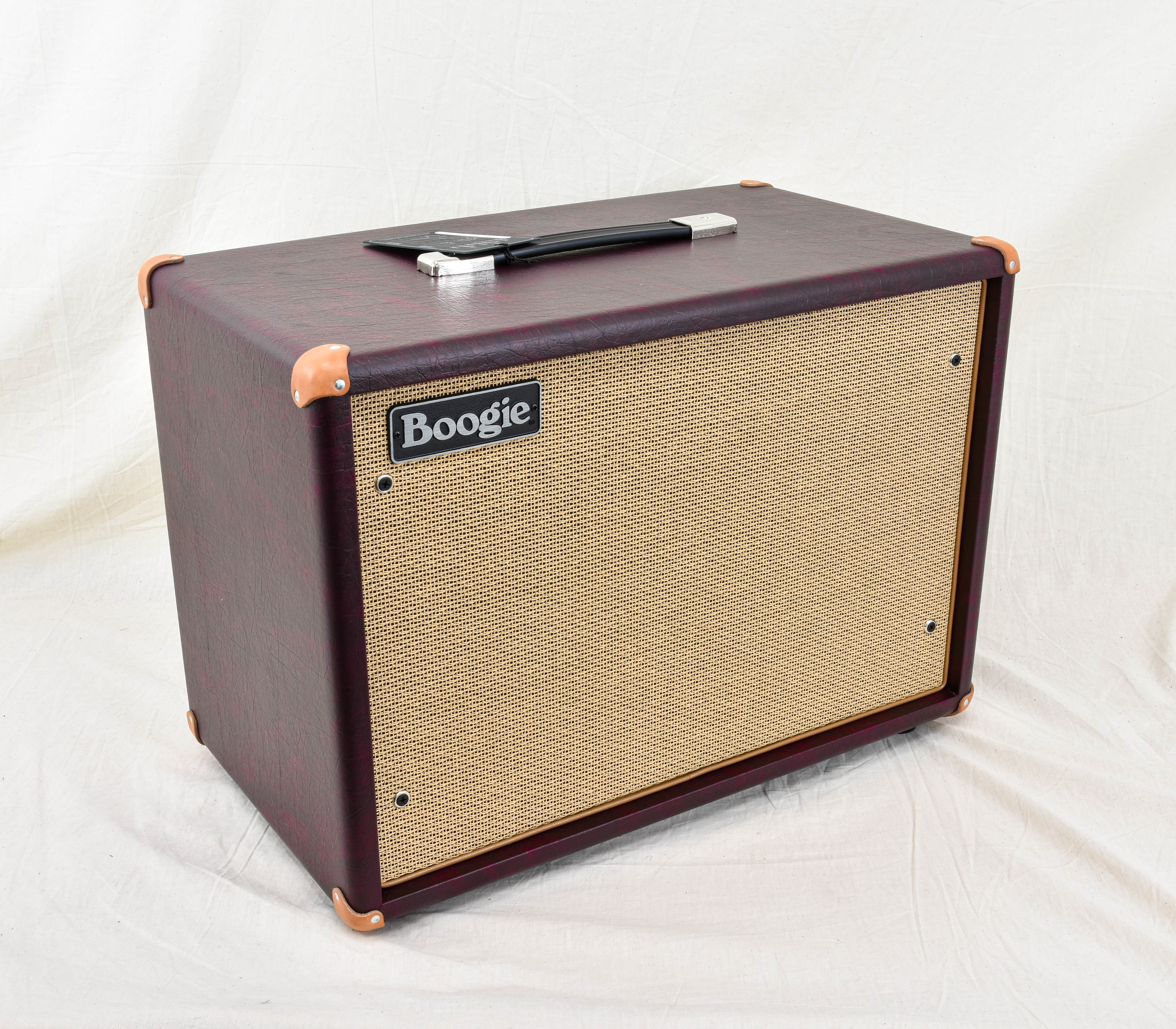 Mesa Boogie 1x12 Widebody Closed Back Cabinet - Wine Taurus, Tan