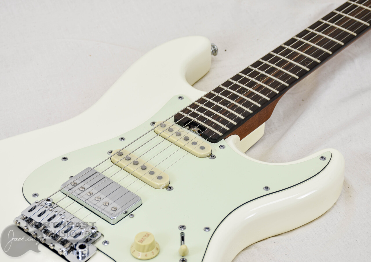 Schecter Diamond Series Nick Johnston Traditional HSS - Atomic