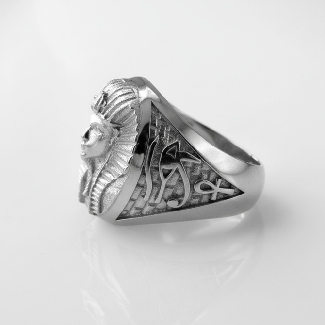 Sterling Silver Tutankhamun Egyptian Pharaoh King Tut Horus Ring