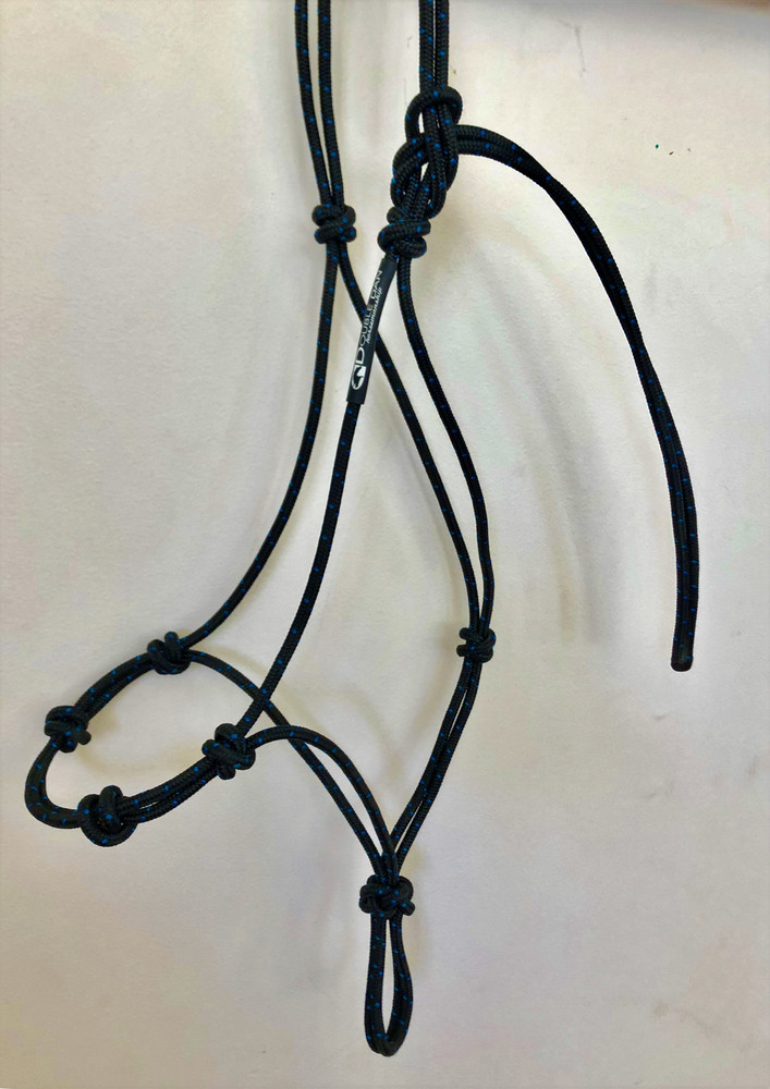 Full 4-knot training halter