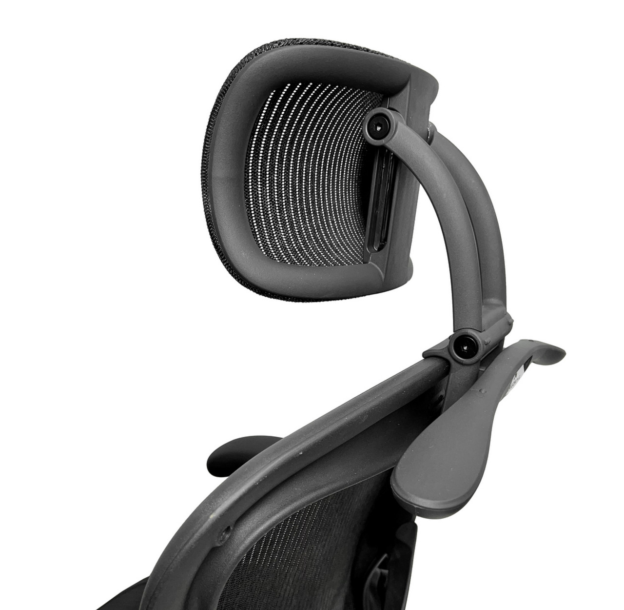 Aeron neck support Clearance