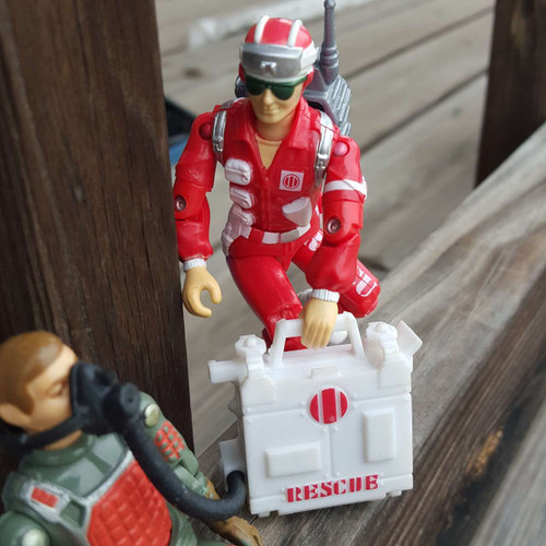 1986 GI Joe Lifeline helping 1982 GI Joe Flash