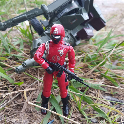 1985 Cobra Crimson Guard Incomplete destroying the HAL