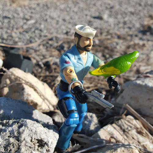 Shipwreck and Polly on the hunt for Scallywags