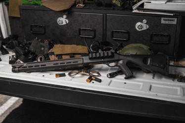 Customizing the Benelli M4 semi-automatic shotgun