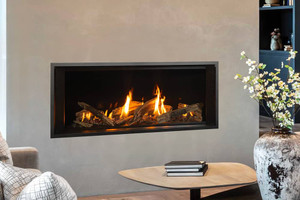 Valor LT2 Tall Linear Gas Fireplace Valor LT2 Tall Linear Gas Fireplace