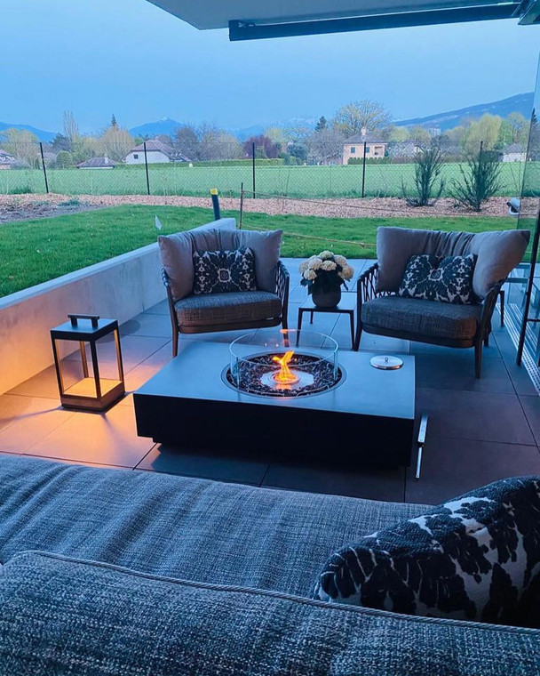 EcoSmart Martini 50 Fire Pit Table | Luxury Fire