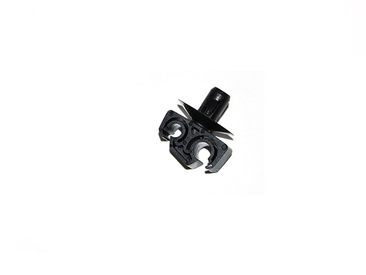 Genuine Defender Brake Pipe Clip - SGK100970